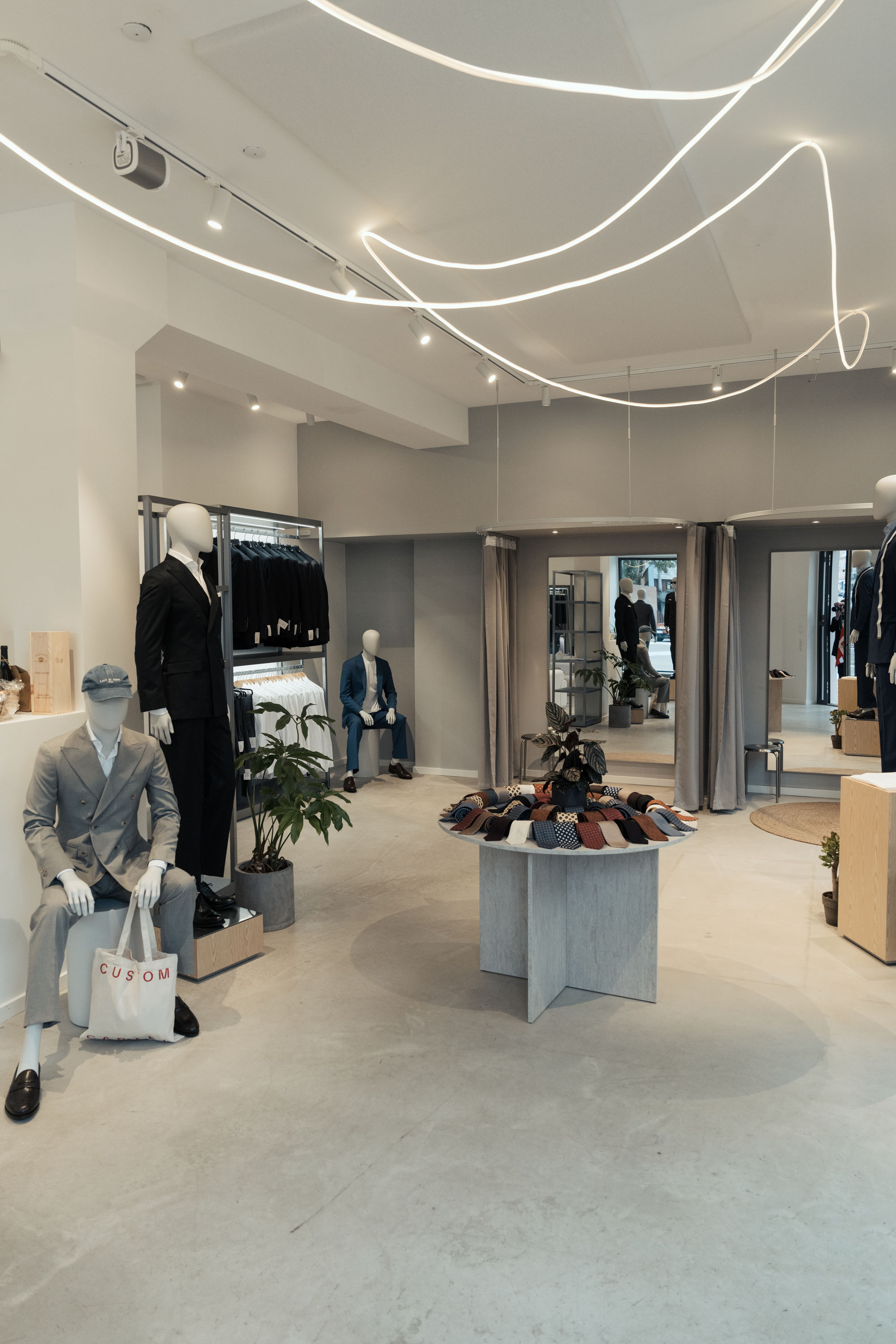 Milan Showroom